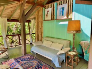 tree-house-chill-out-corner